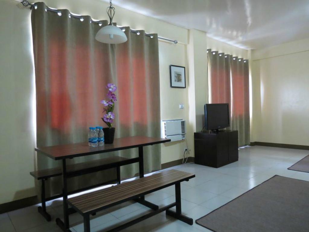 Hotel Cara Lipa City Εξωτερικό φωτογραφία